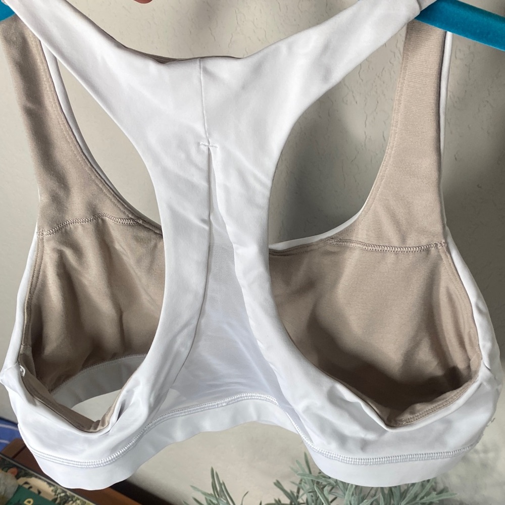 lululemon athletica White and Beige Racerback Sports Bra Size 12 Large - Picture 3 of 7